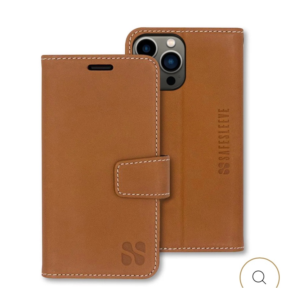 NEW IN BOX SAFESLEEVE FOR IPHONE 13 & 13 PRO in Brown
